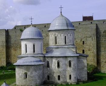 Успенская церковь и Никольский собор в Ивангородской крепости