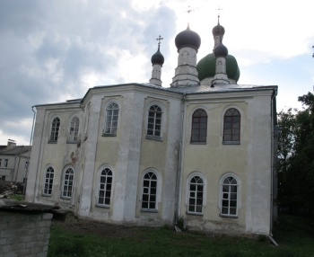 Свято-Троицкий мужской монастырь в Севске