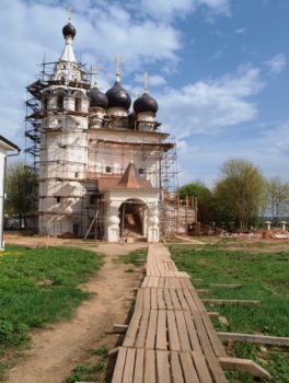 Церковь Входа Господня в Иерусалим в городе Верея