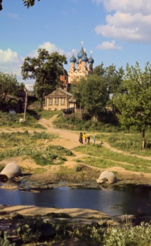 Тихвинская церковь в Алексеевском - историческая фотография