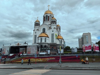 Храм-памятник на Крови в Екатеринбурге во время Царских дней