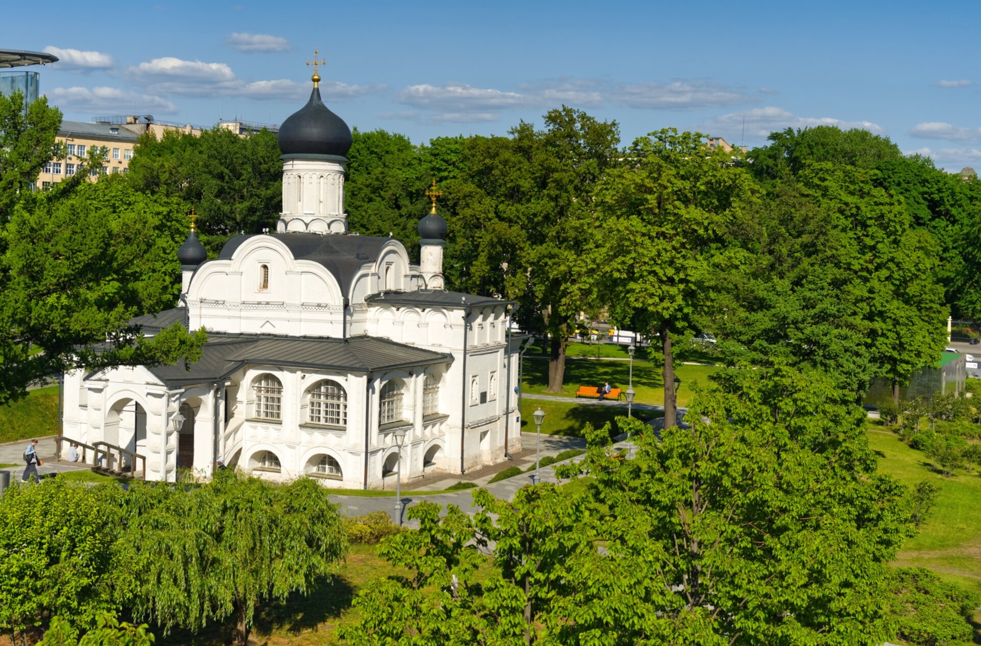 Церковь Зачатия праведной Анны, что в Углу: древний храм в сердце Зарядья