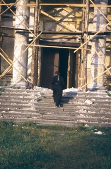 Церковь Рождества Христова в Надкопанье: история и восстановление