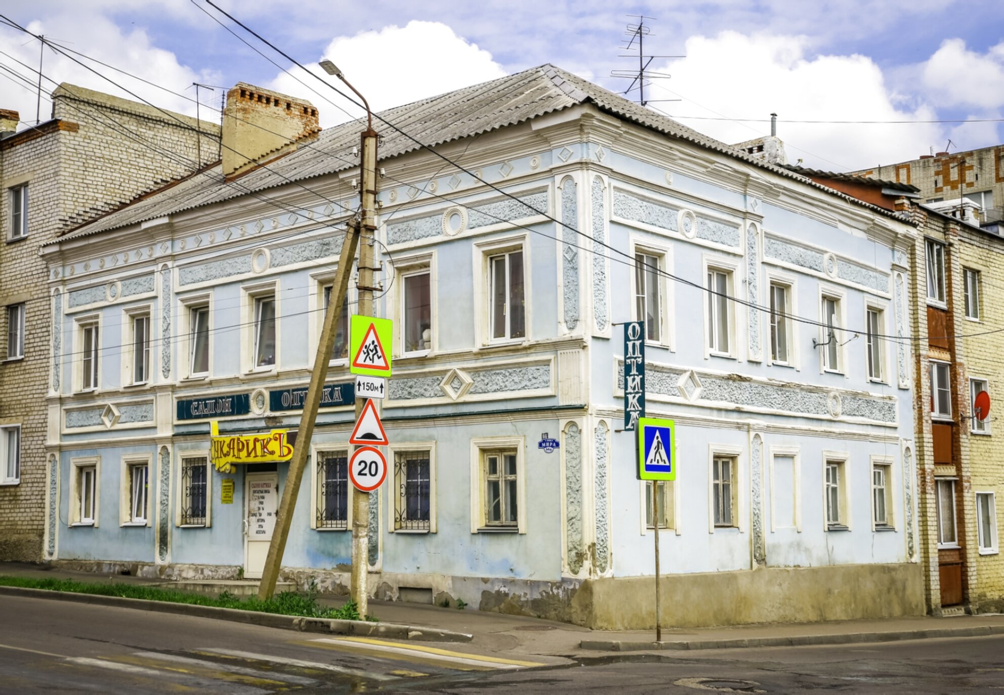 Успенская церковь в Ельце - архитектурный памятник