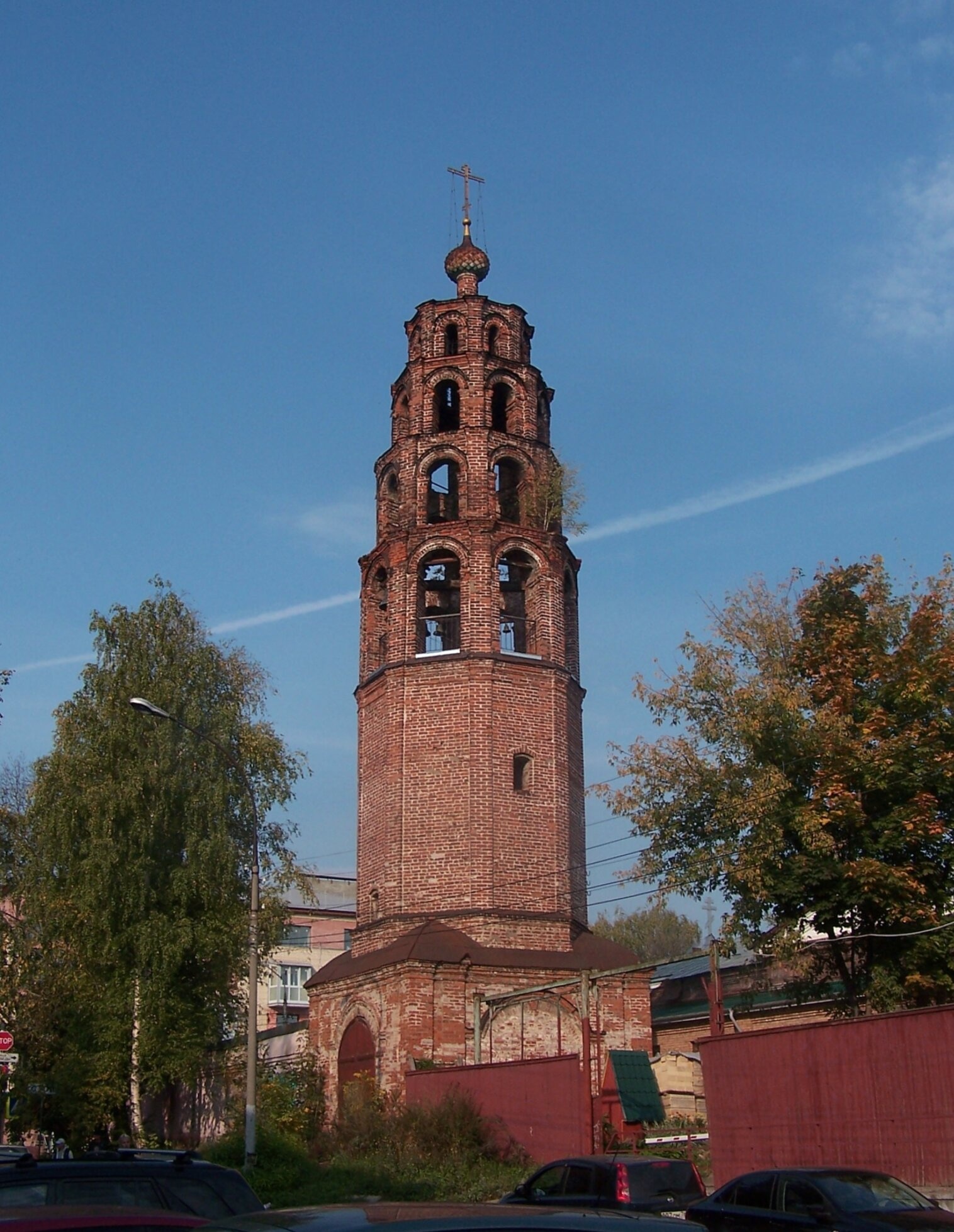 Колокольня Церкви Никиты Мученика в Ярославле