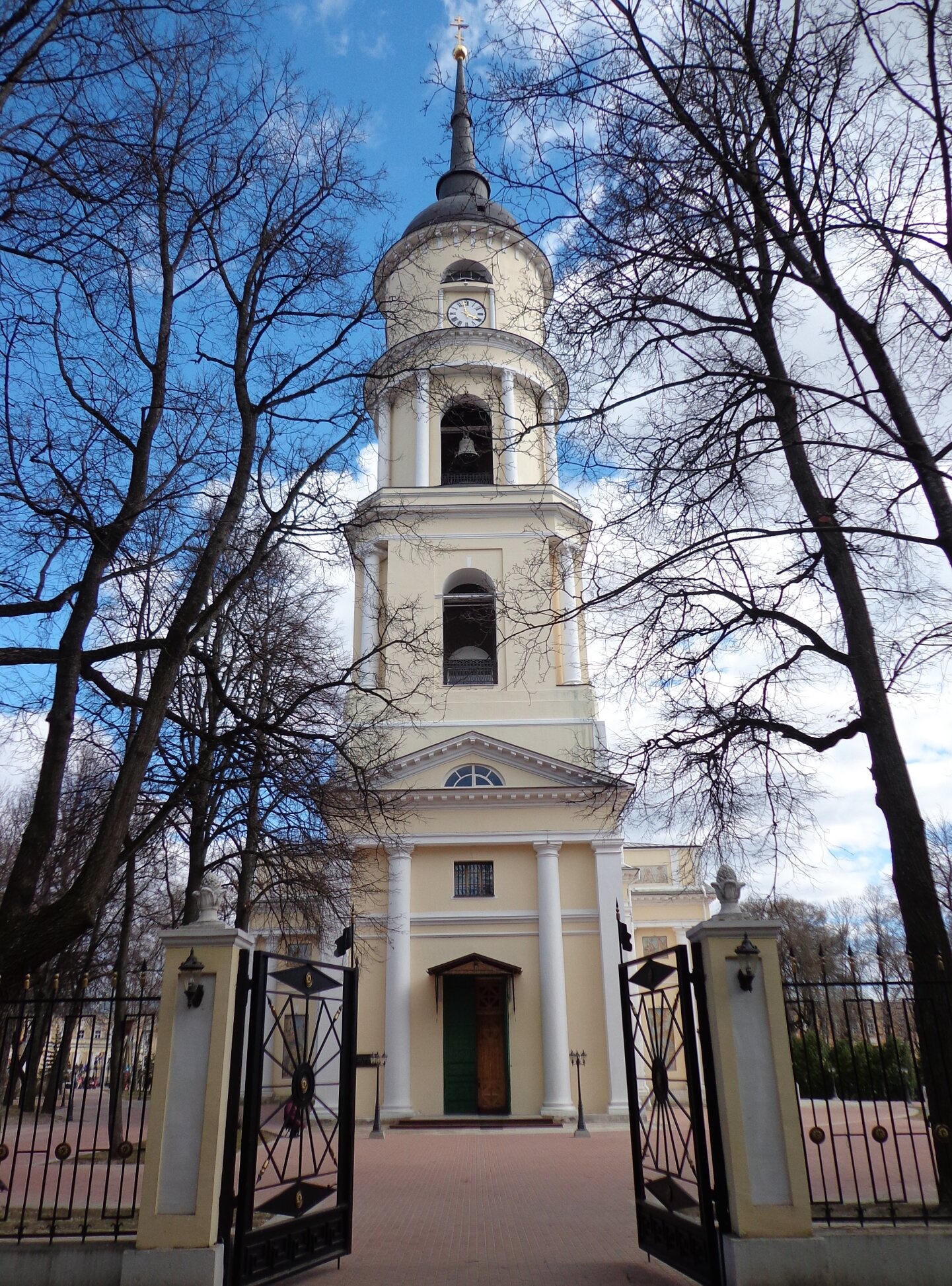 Троицкий кафедральный собор в Калуге
