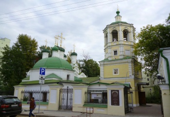 Храм Успения Пресвятой Богородицы в Путинках