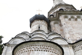 Храм Преображения Господня в селе Остров