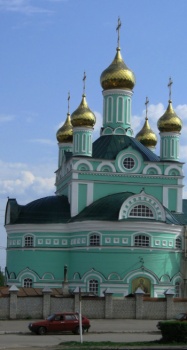 Кафедральный Свято-Троицкий собор в городе Щигры