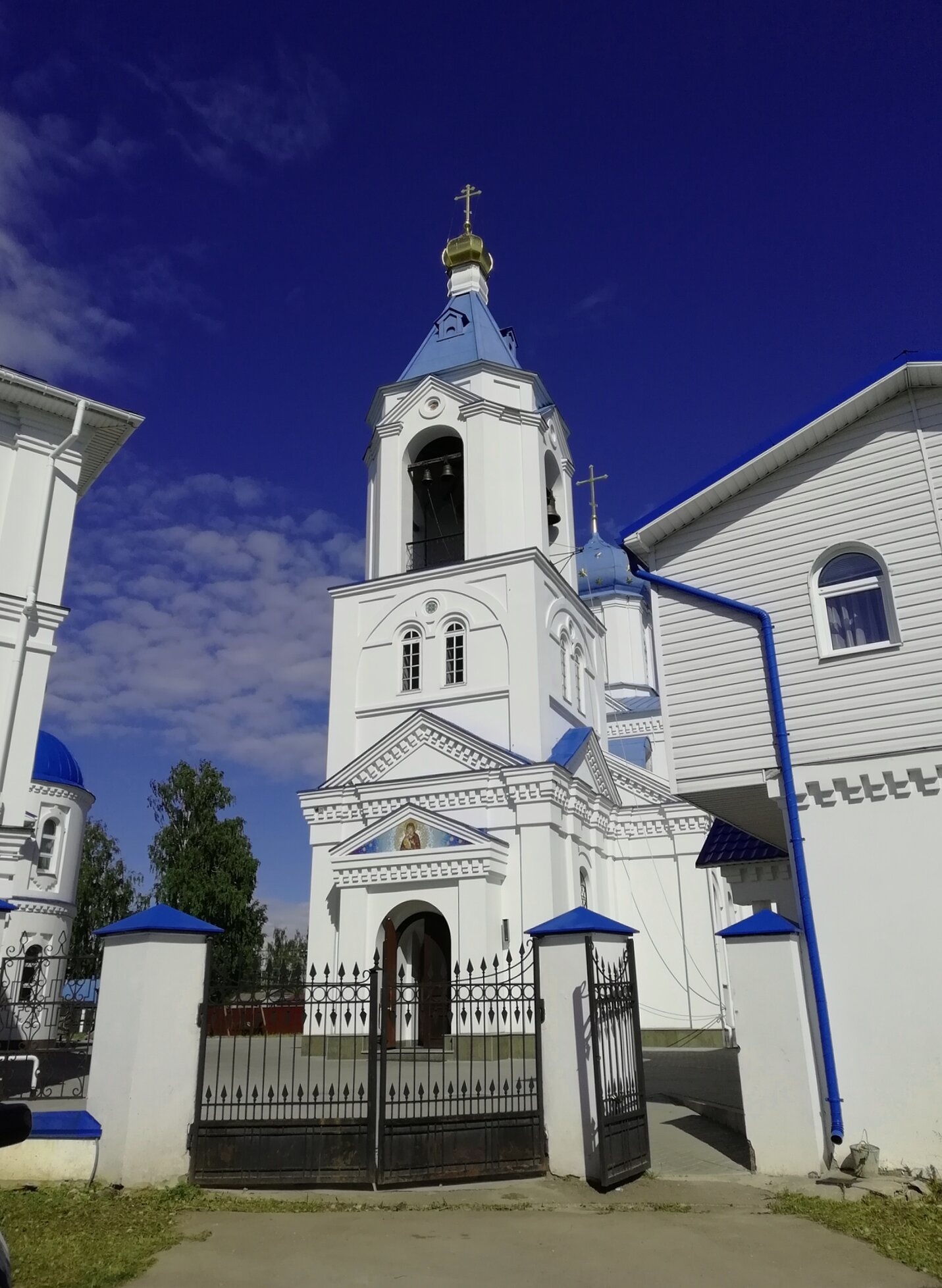 Храм в честь Владимирской иконы Божией Матери в городе Кстово
