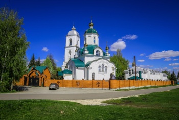 Благовещенская церковь (церковь Преображения) в Благовещенском монастыре (Ожога)