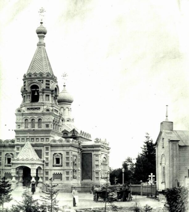 Церковь Всех Святых в Гатчине на исторической фотографии