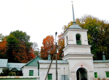 Церковь Жён-Мироносиц на Завеличье в Пскове