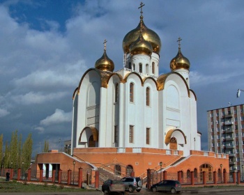 Кафедральный собор Казанской иконы Божией Матери в Альметьевске