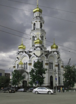 Храм-колокольня Большой Златоуст в Екатеринбурге