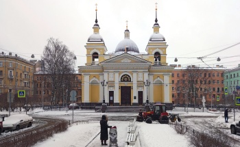 Церковь Рождества Христова на Песках в Санкт-Петербурге
