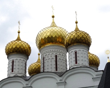 Троицкий собор Ипатьевского монастыря - золотые купола