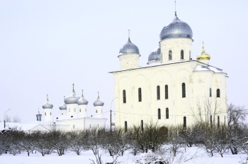 Свято-Юрьев мужской монастырь в Великом Новгороде