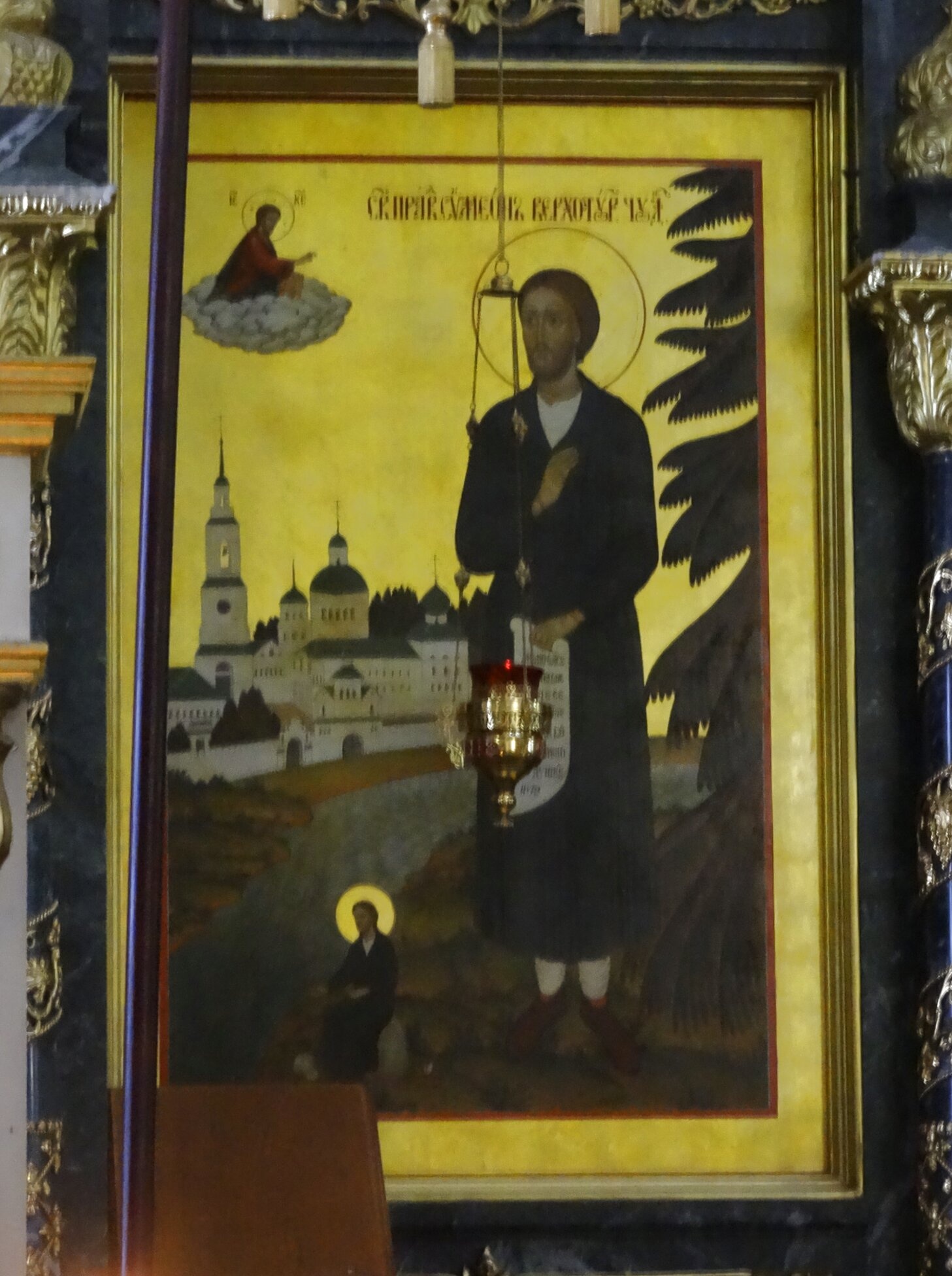 Интерьер Троицкого собора в Екатеринбурге