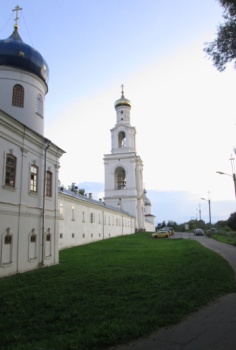 Свято-Юрьев мужской монастырь в Великом Новгороде