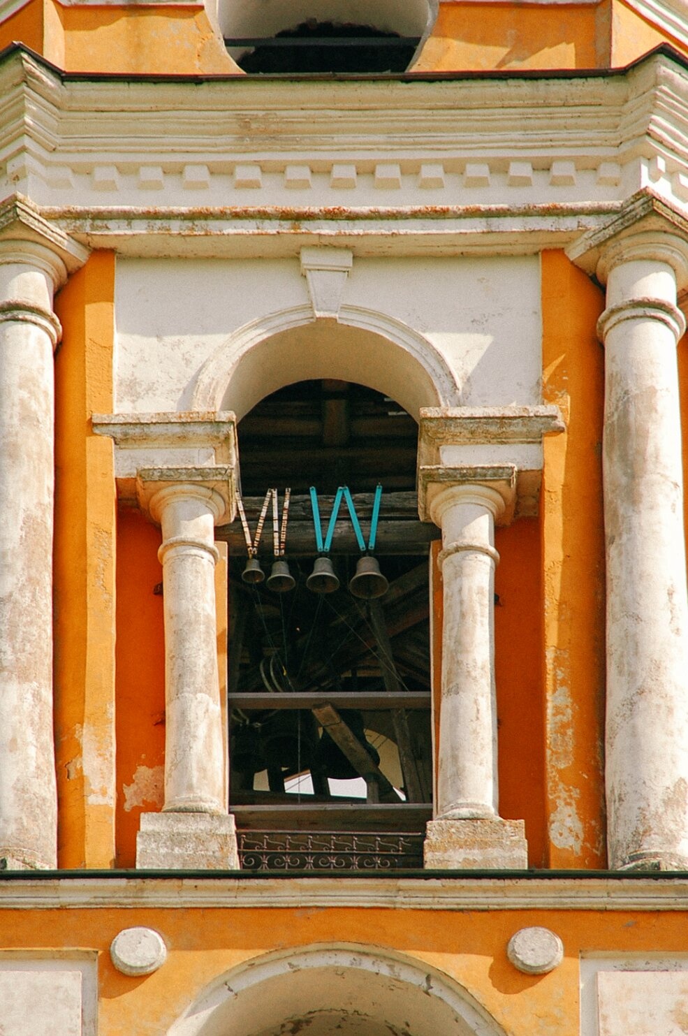 Колокольня Смоленской церкви в селе Ильинское