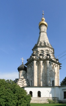 Церковь Спаса Преображения в селе Остров