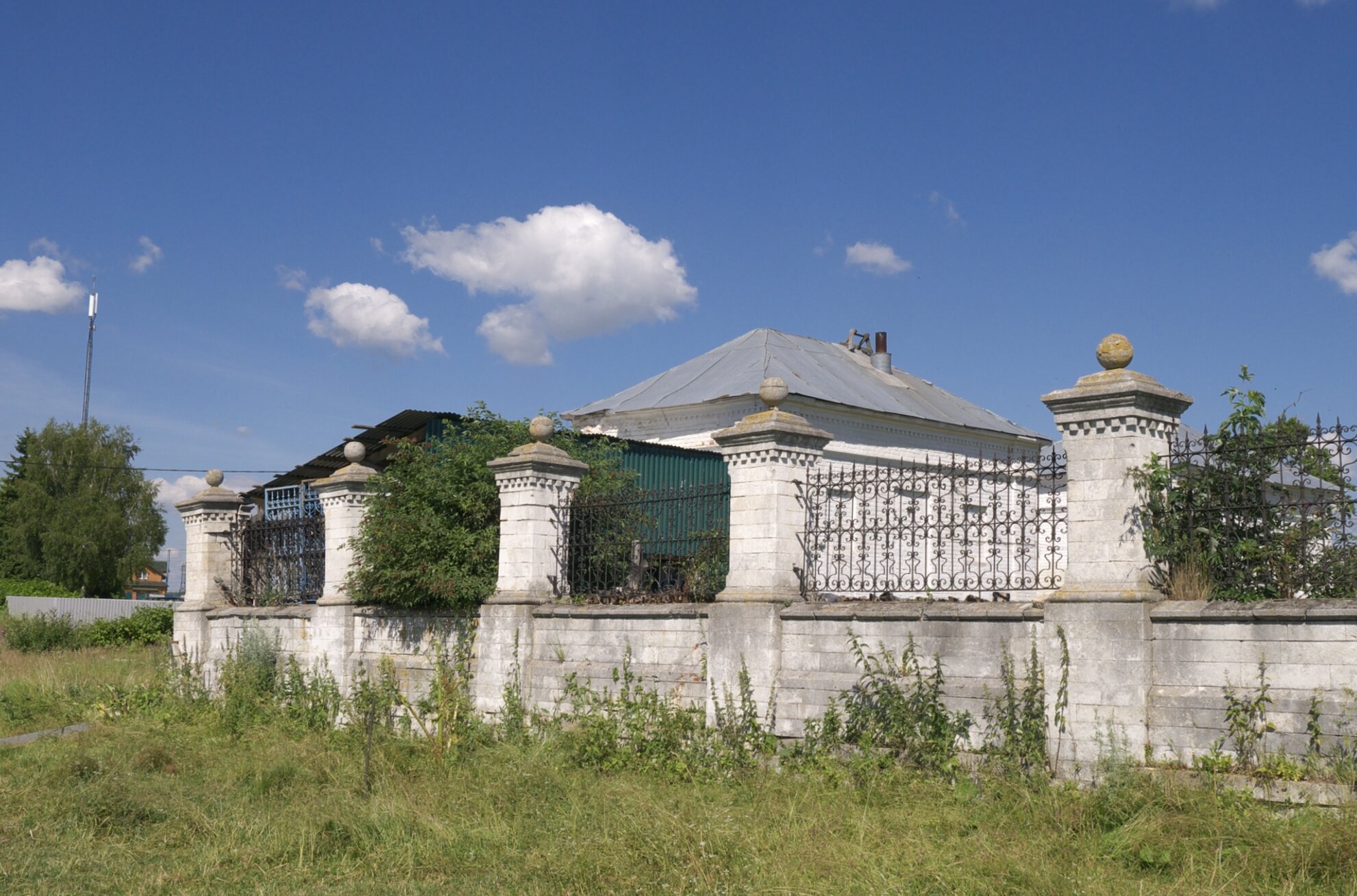 Христорождественская церковь в селе Каменищи