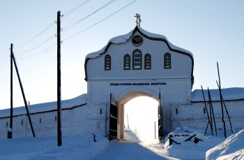 Святые врата Троице-Стефано-Ульяновского мужского монастыря