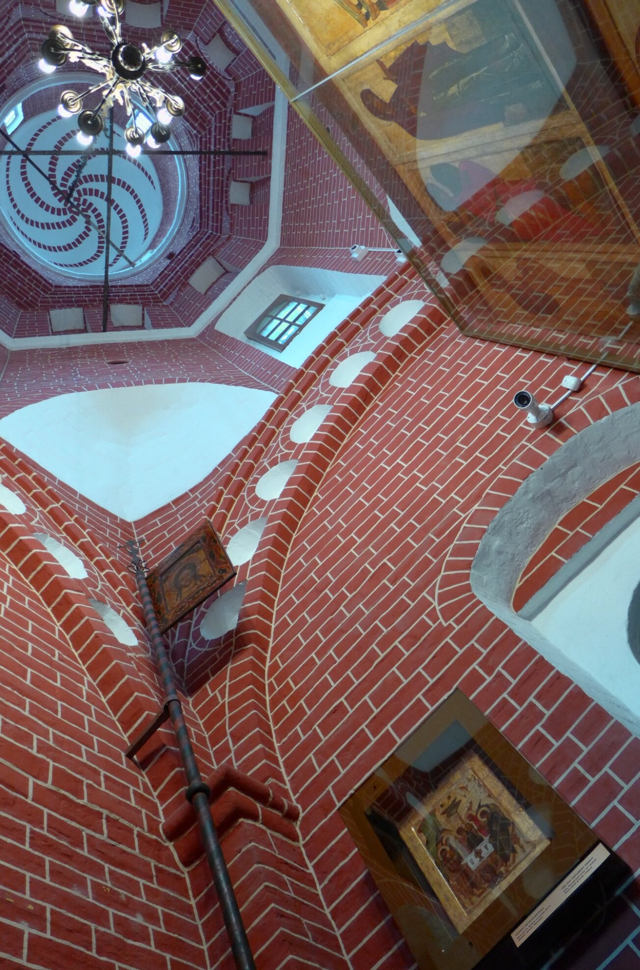 Архитектура интерьера придела Покровского собора