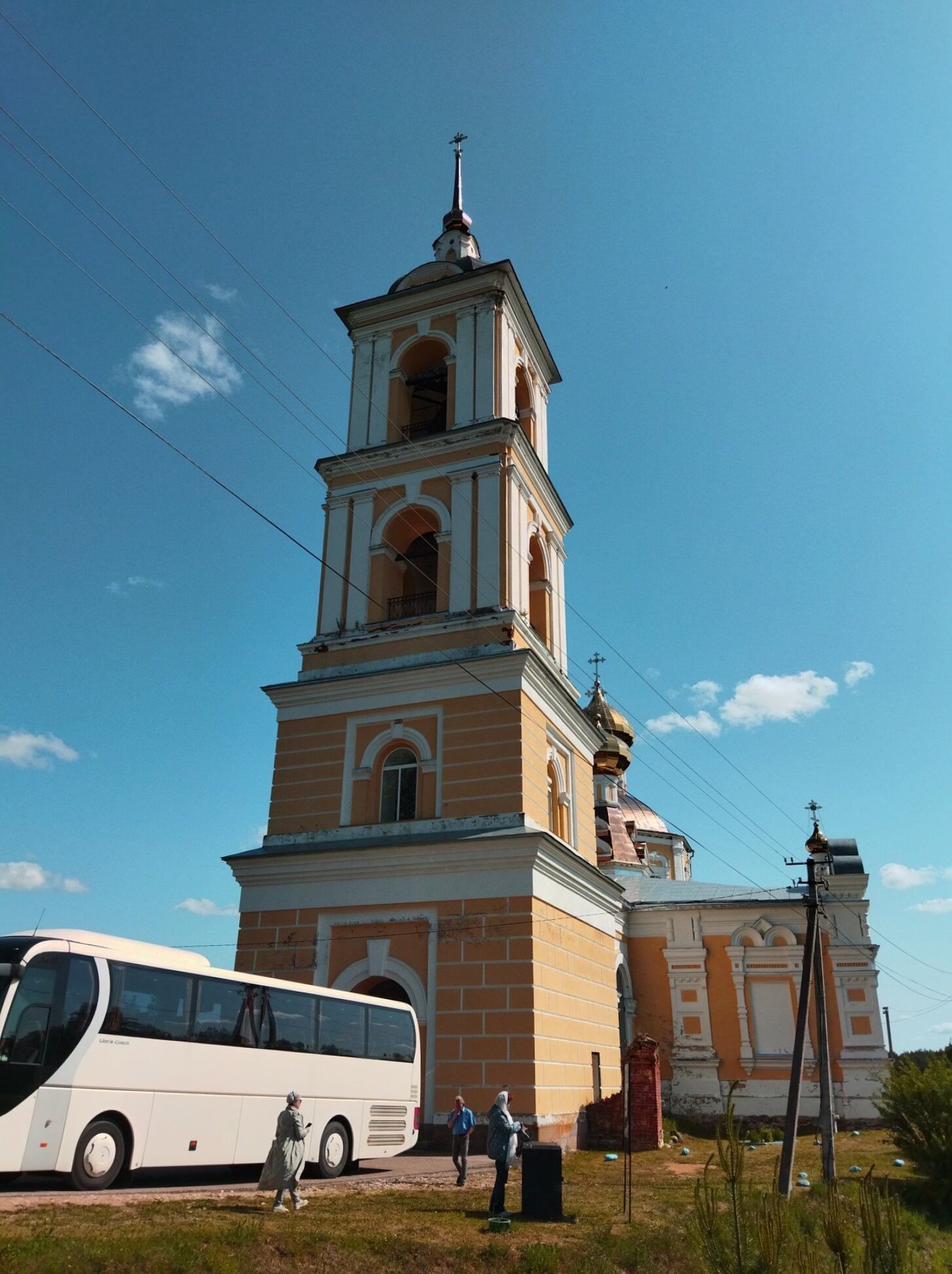 Церковь Смоленской иконы Божией Матери в Оковцах
