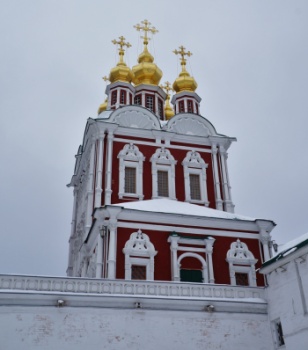 Преображенская надвратная церковь Новодевичьего монастыря