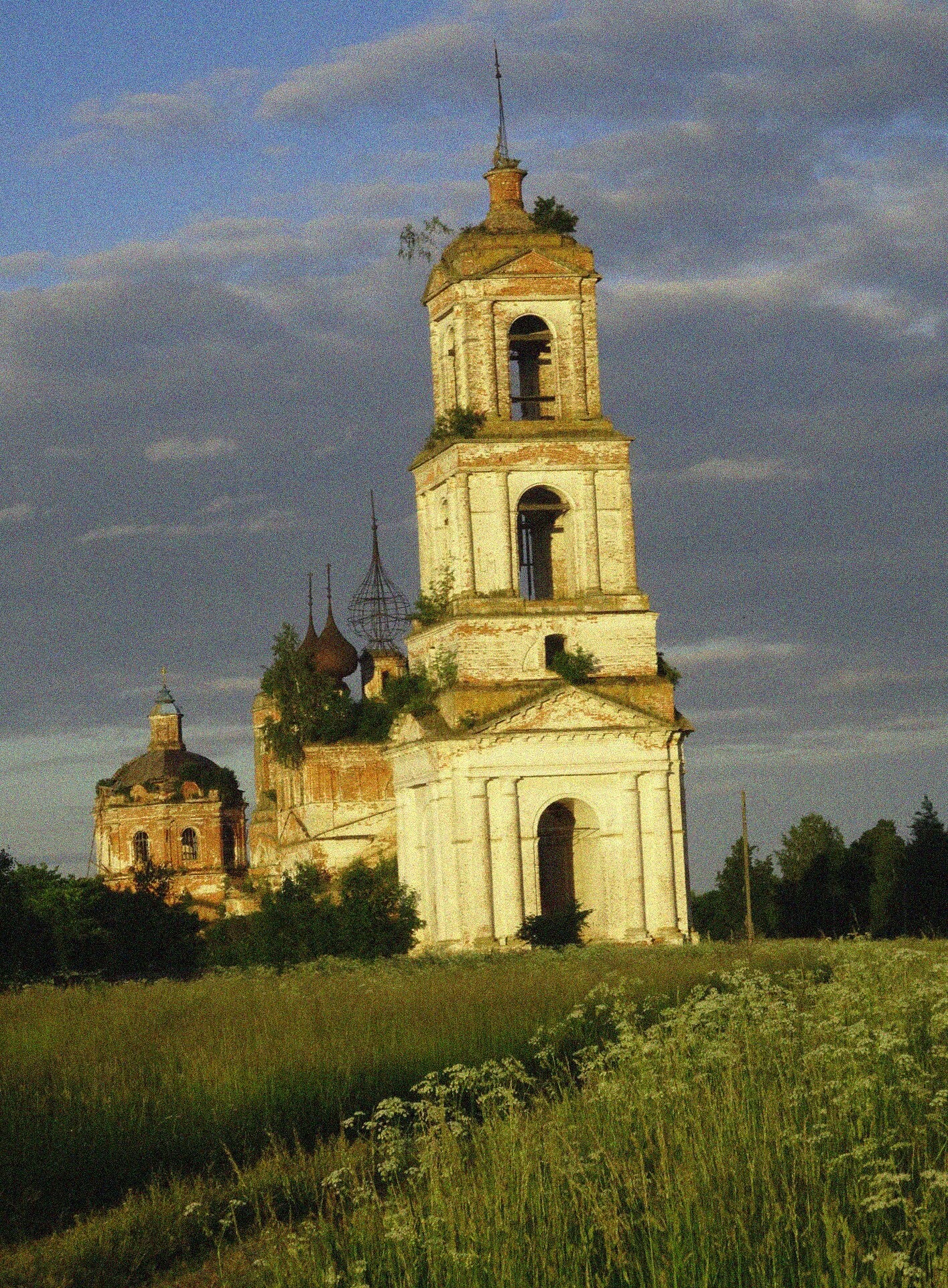 Церковь Рождества Пресвятой Богородицы в селе Алексино