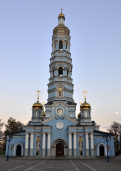 Кафедральный собор Рождества Пресвятой Богородицы в Уфе