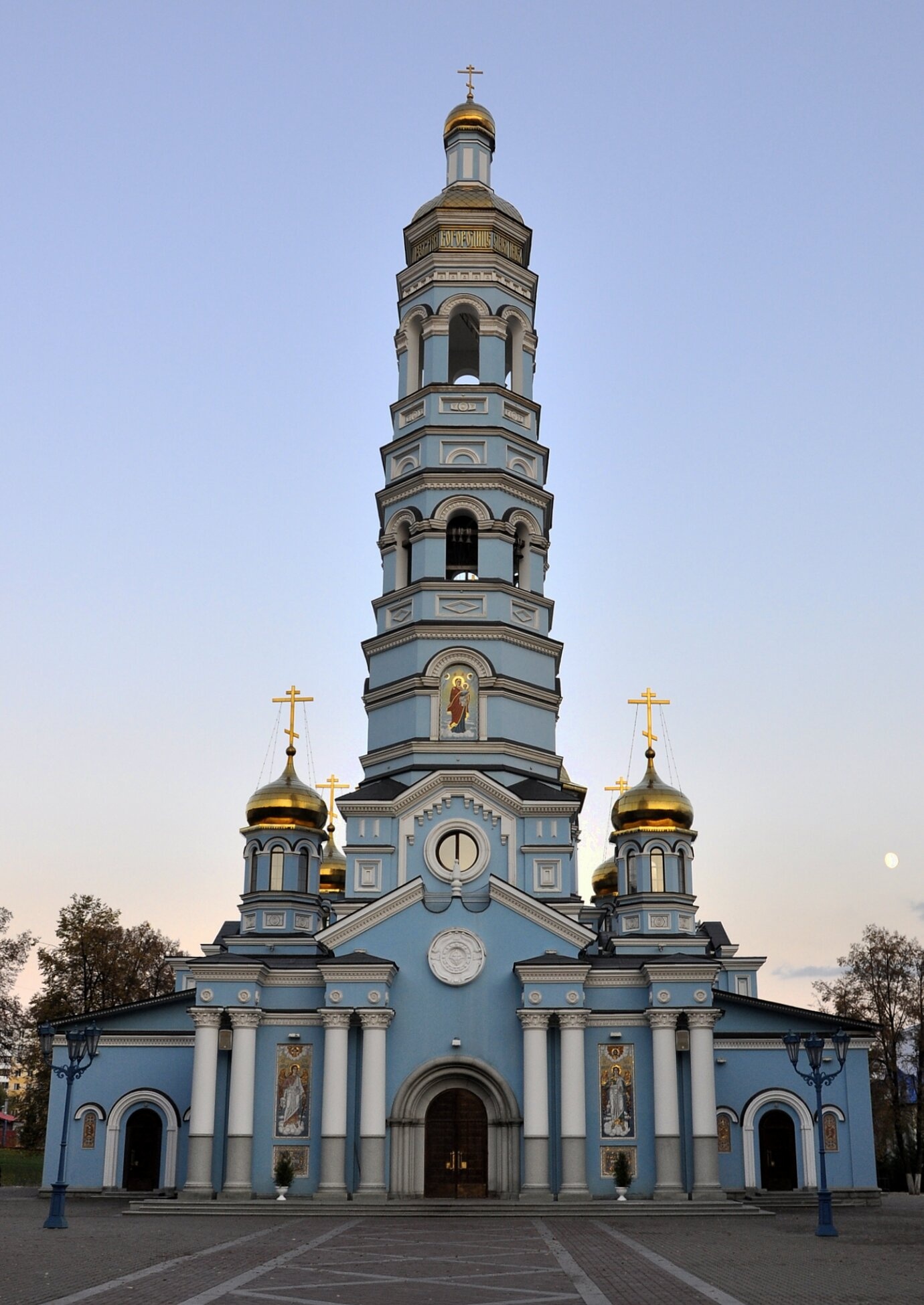 Кафедральный собор Рождества Пресвятой Богородицы в Уфе