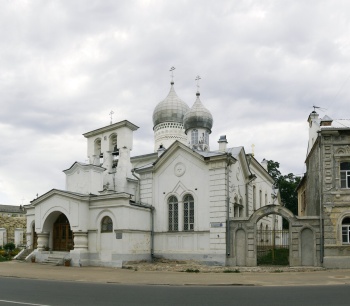 Церковь Варлаама Хутынского в Званице (Псков)