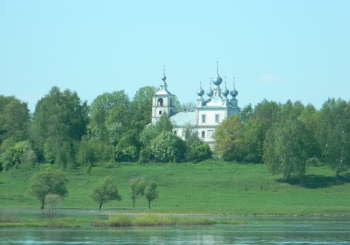 Церковь Спаса Преображения Господня в селе Поводнево