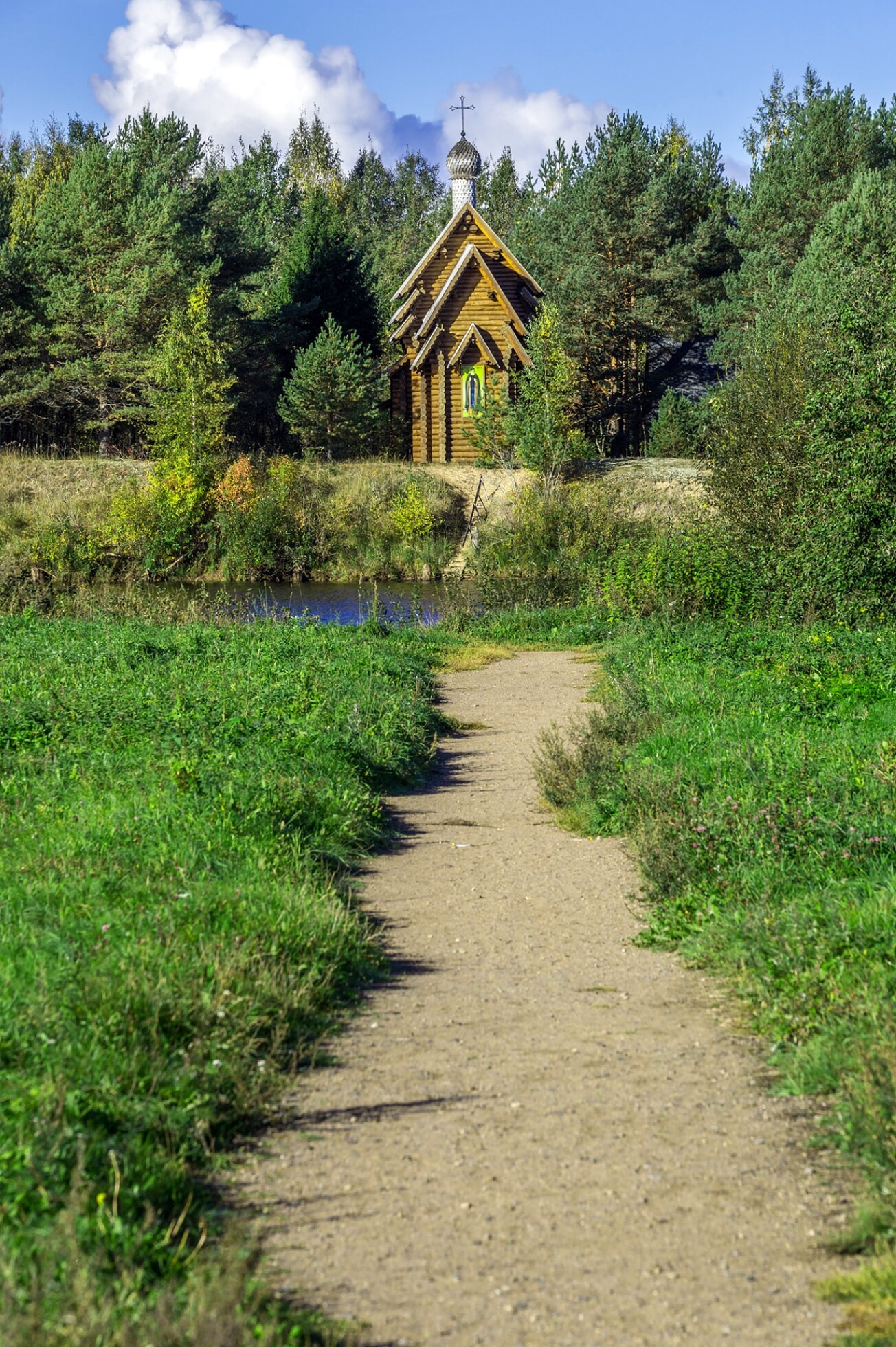 Часовня преподобного Александра Свирского у Введено-Оятского монастыря