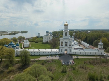 Свято-Юрьев мужской монастырь в Великом Новгороде