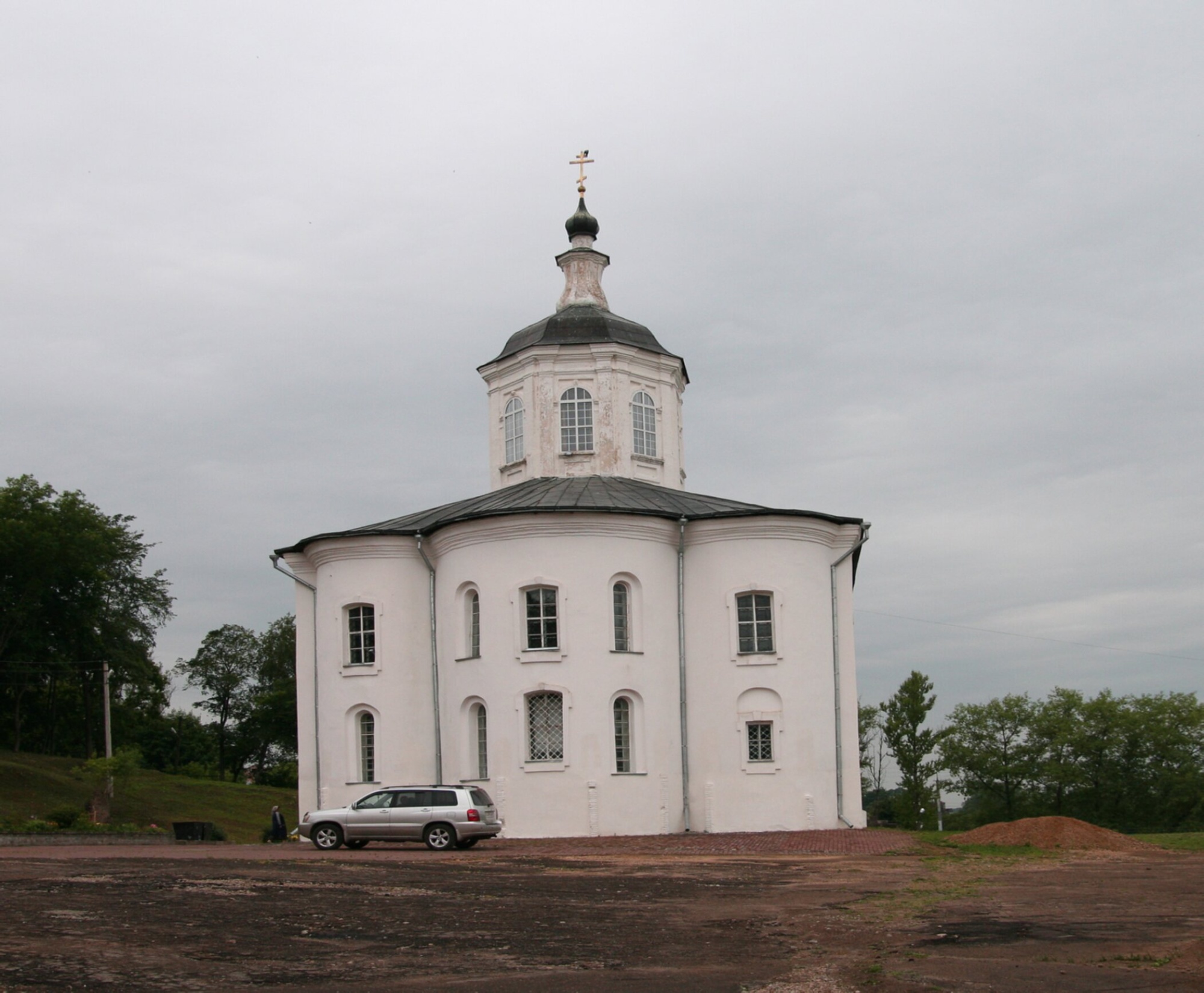 Церковь Иоанна Богослова в Смоленске - фотография территории