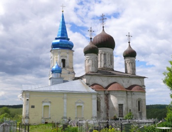 Церковь Успения Пресвятой Богородицы в селе Иванищи