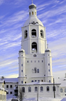 Колокольня Троице-Стефано-Ульяновского мужского монастыря