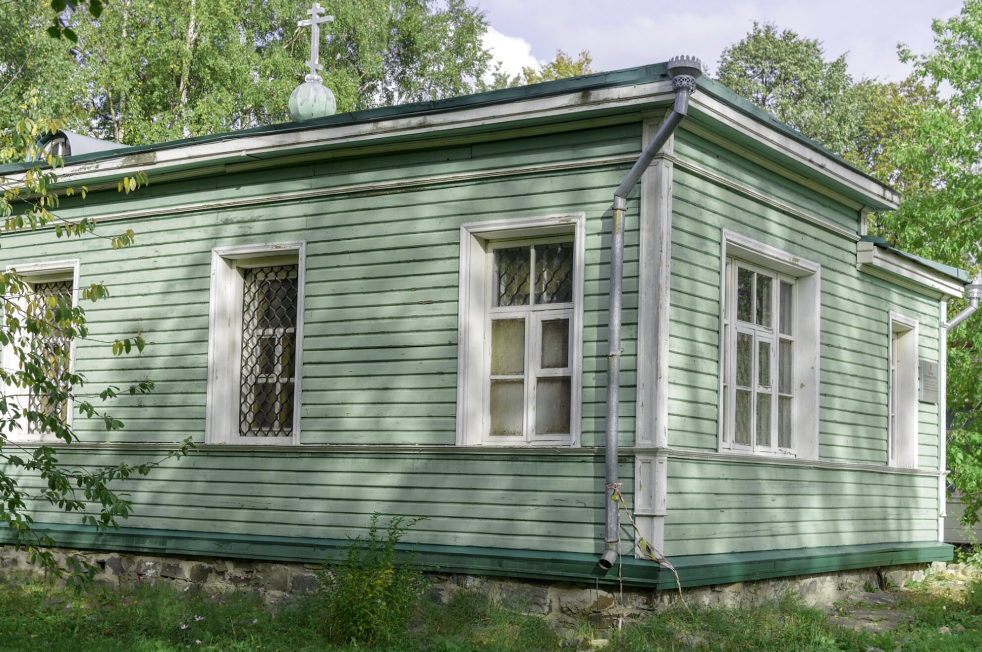 Храм во имя Святого и Животворящего Духа в Петрозаводске