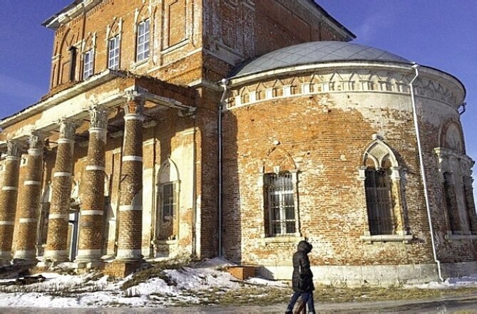 Церковь Святой Троицы в Захарово - зимняя фотография храма