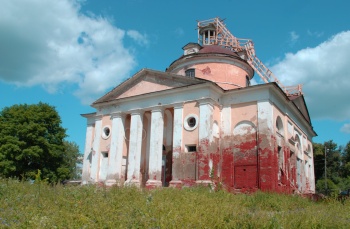 Покровская церковь в селе Есиплево: история и архитектура