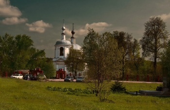Храм Успения Пресвятой Богородицы в селе Константиново