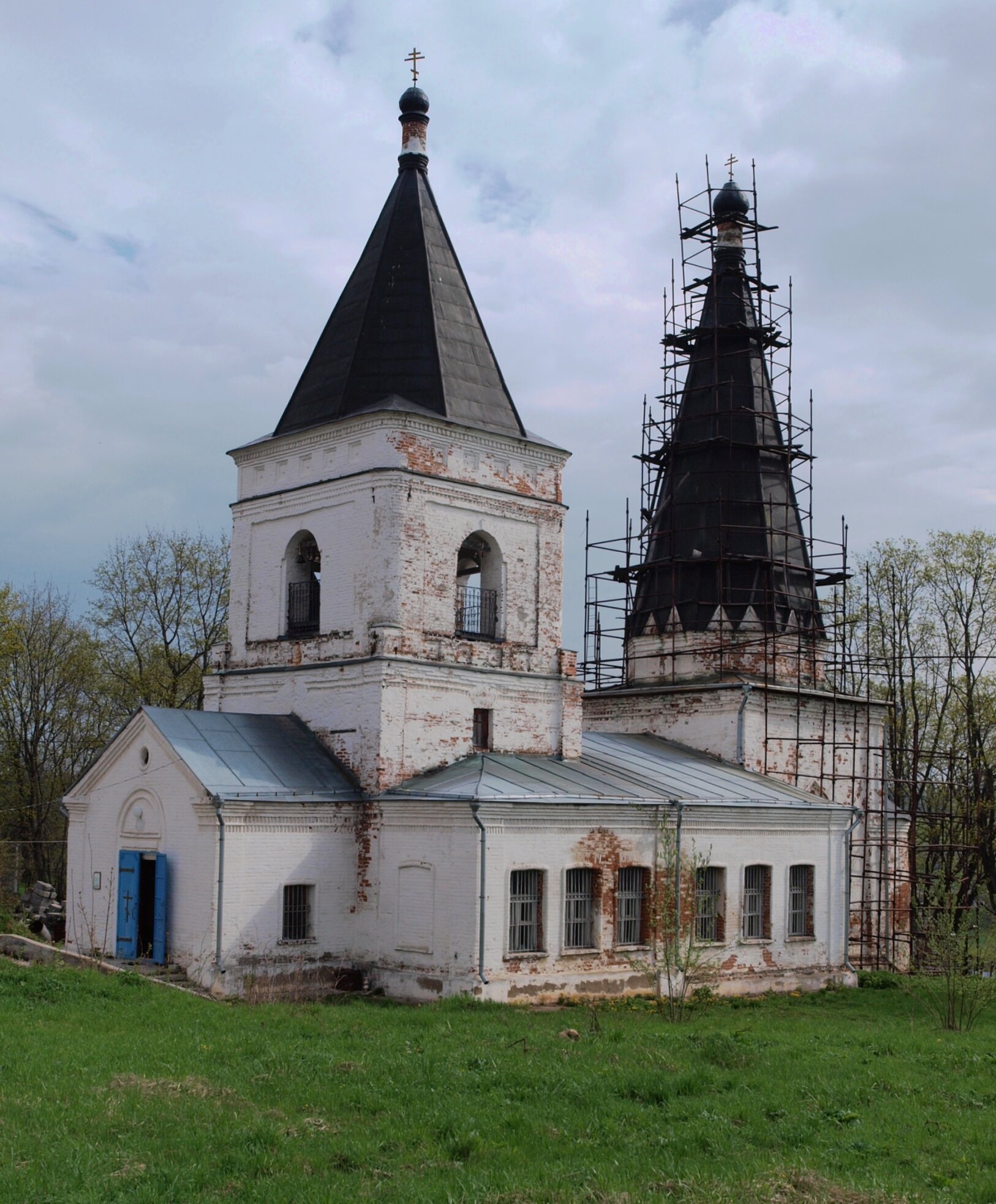 Храм иконы Божией Матери «Знамение» в Аннино