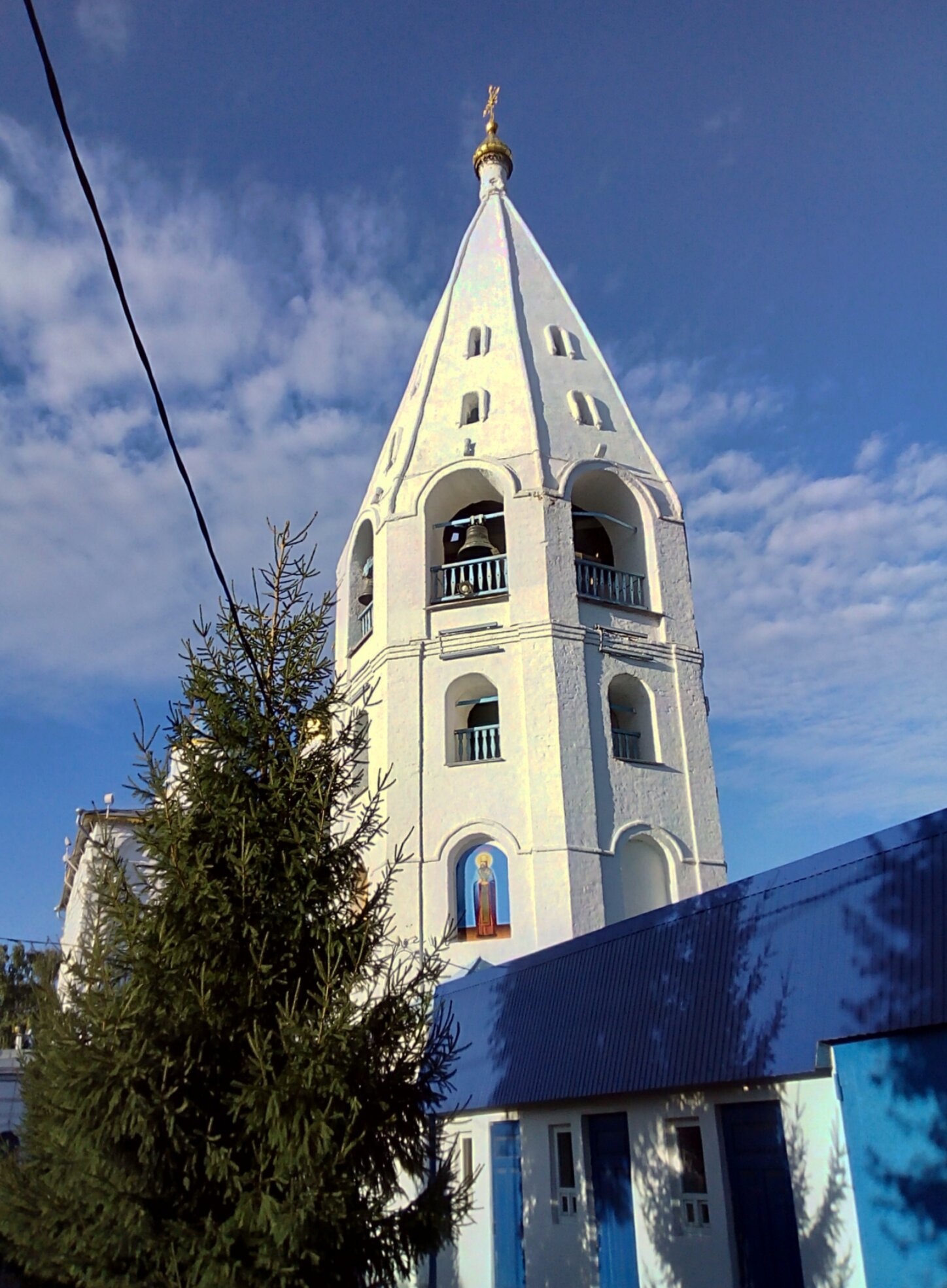 Колокольня Введенского собора в Чебоксарах