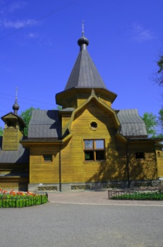 Храм святителя Николая Мирликийского у Соломенной сторожки