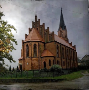 Храм Святых первоверховных апостолов Петра и Павла в Краснознаменске