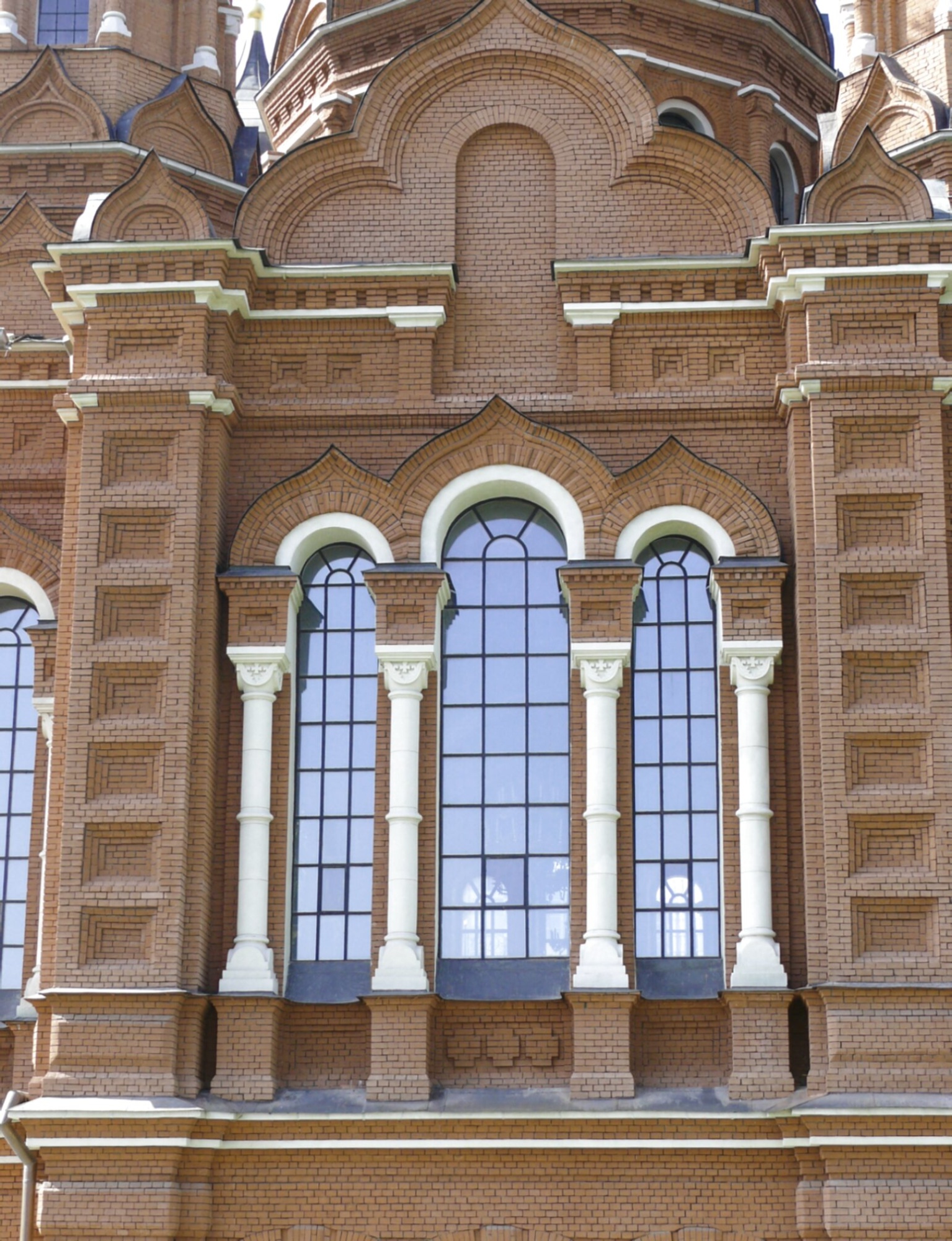 Фрагмент фасада Успенского собора в Туле